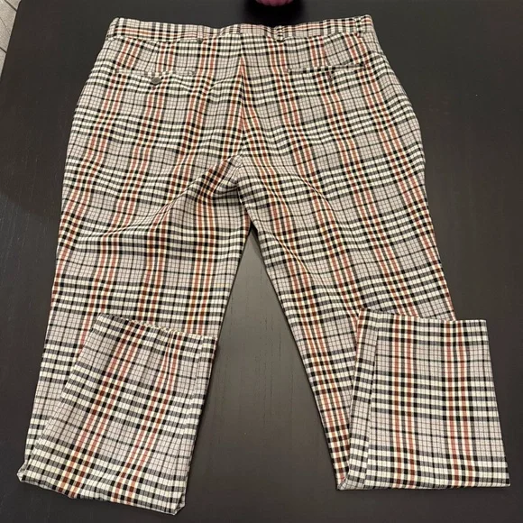 Skinny Plaid Smart Cropped Pants - Picture 5 of 6